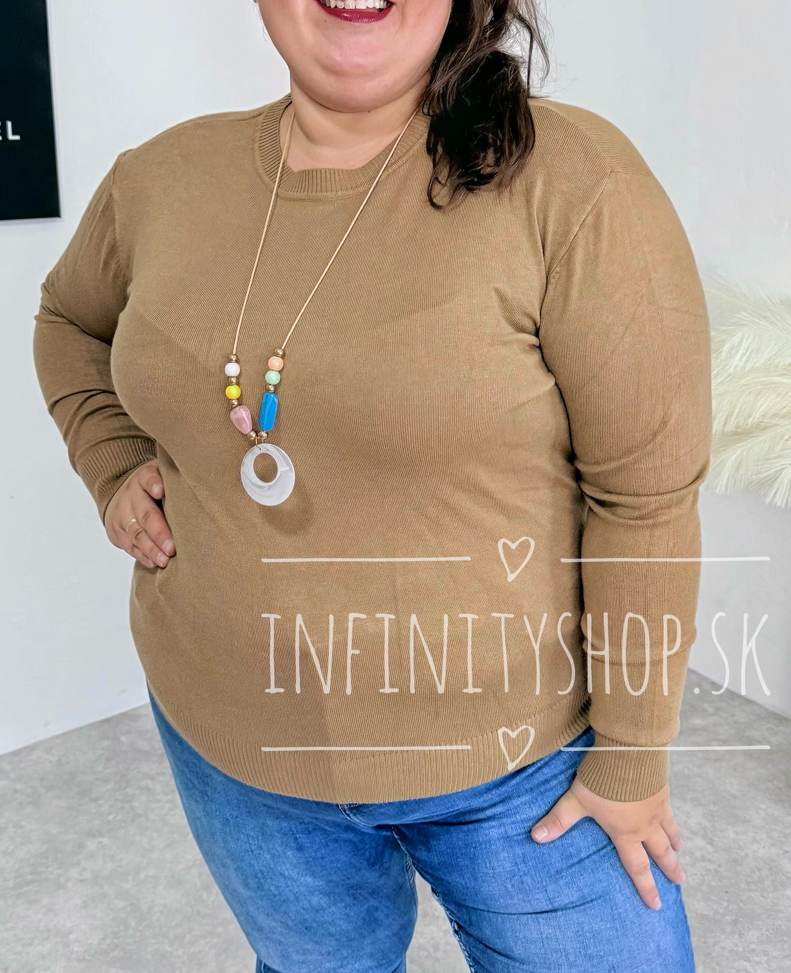 Basic svetrík plus size 6870